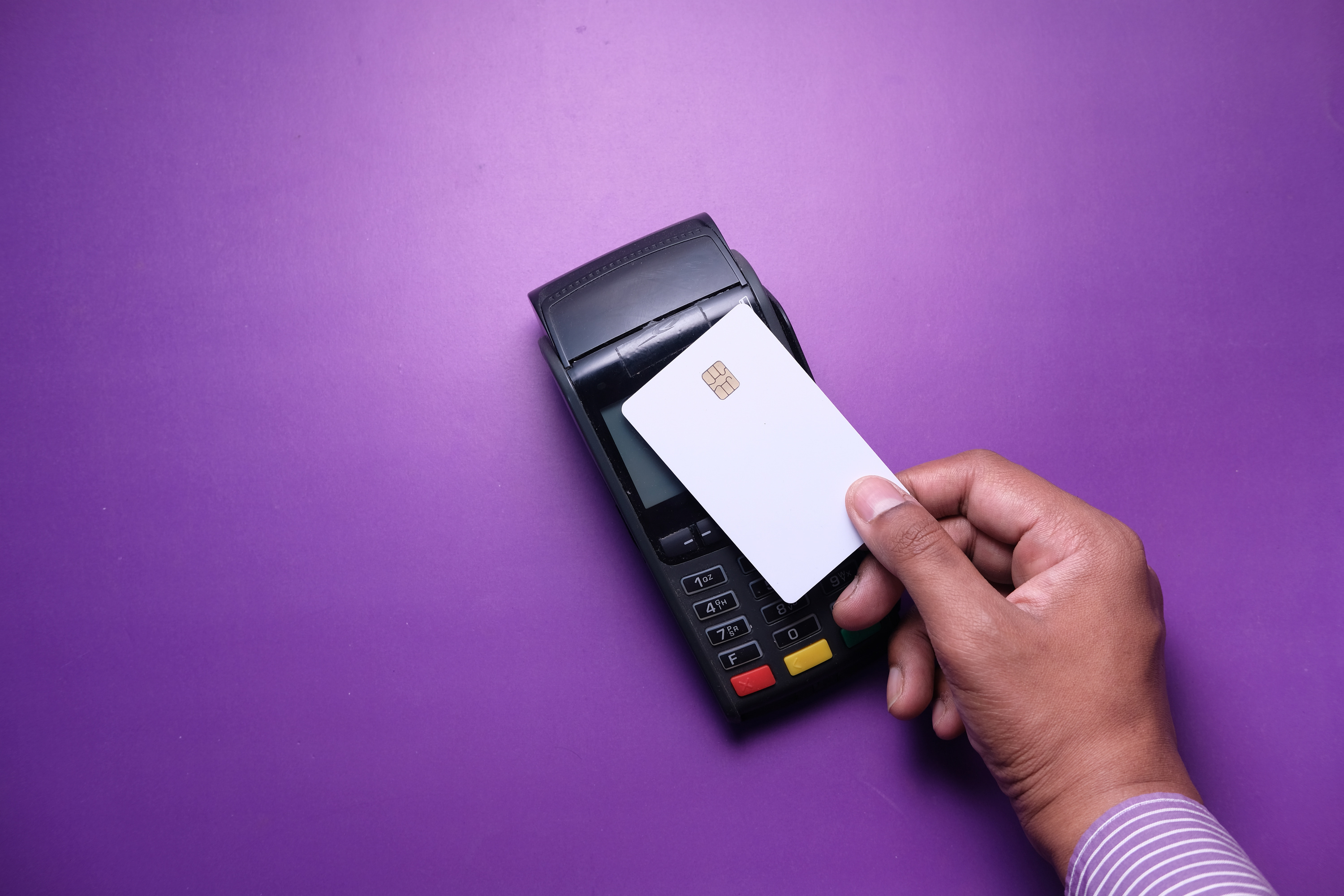 Payment Terminal Charging from a Card, Contactless Payment